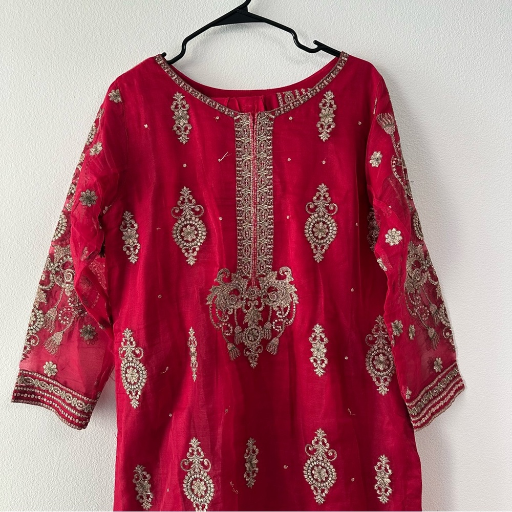 Sha Posh Embroidered 3 Piece Bright Pink Kurta